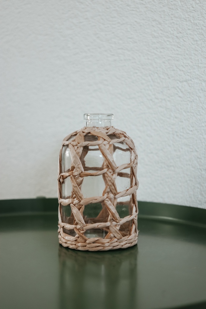 VASE EN VERRE TRESSÉ