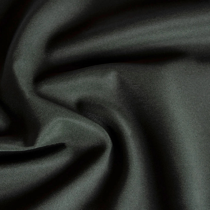 Schwarze runde oder rechteckige Tischdecke