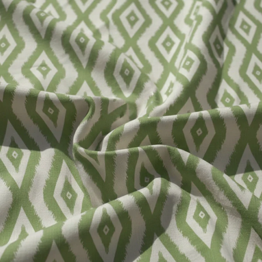 Green patterned round tablecloth