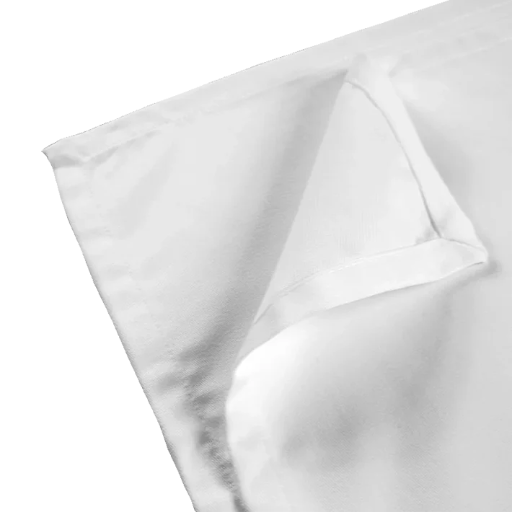 Serviette blanche de table